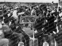 le Sultan Sidi Mohammed ben Youssef rentre au Maroc